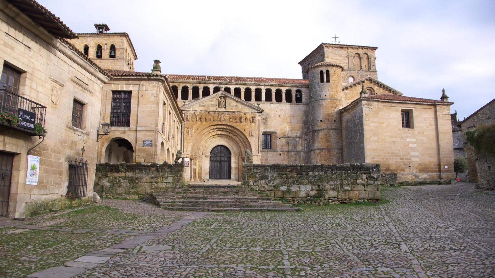 Posada Santa Ana Suances Bagian luar foto